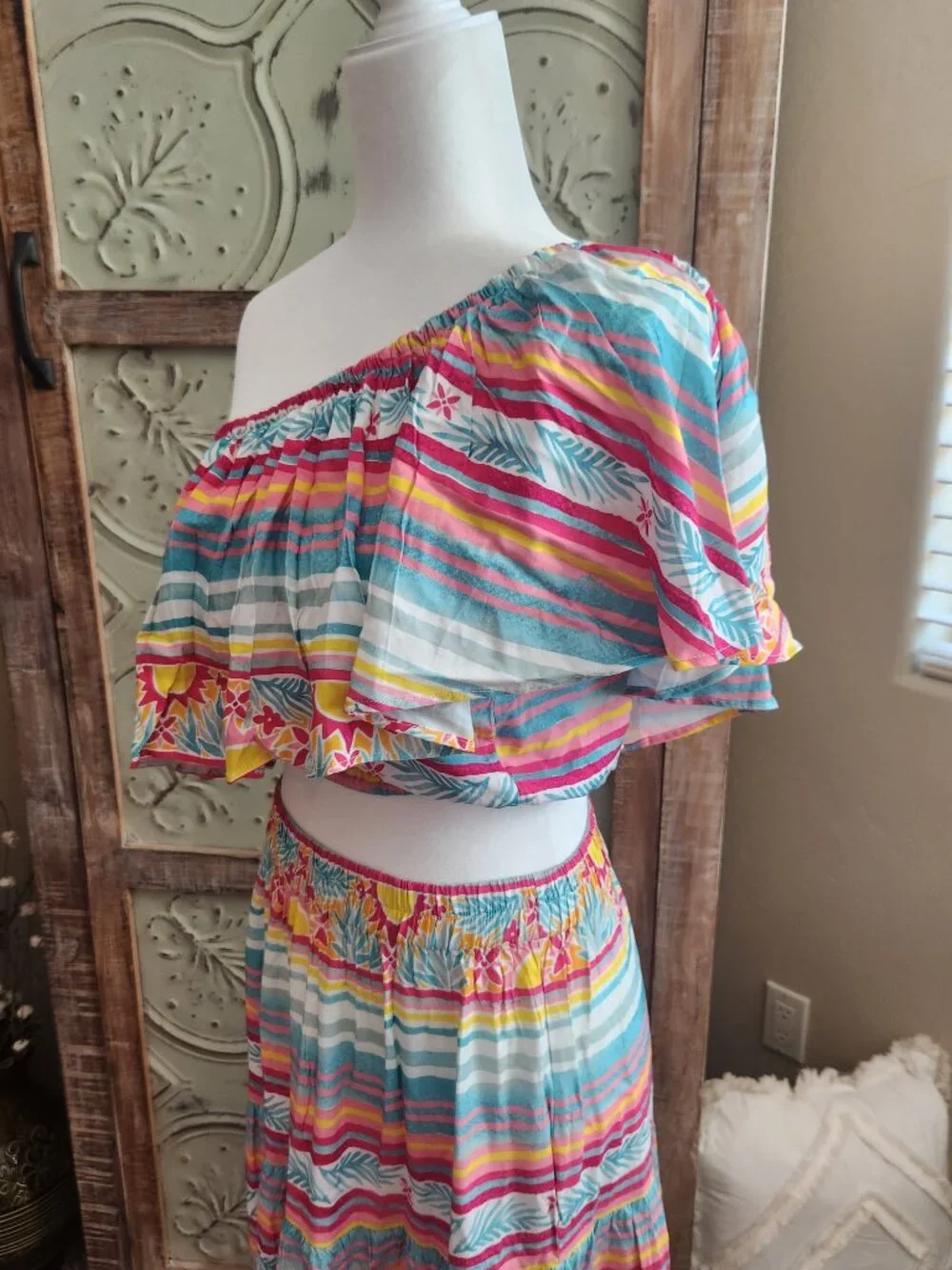 Kenny Flowers Cropped One-shoulder Top w/ Maxi Skirt Set | Small